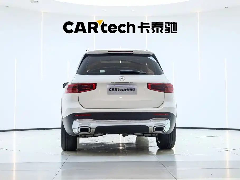 Mercedes-Benz GLB 2023