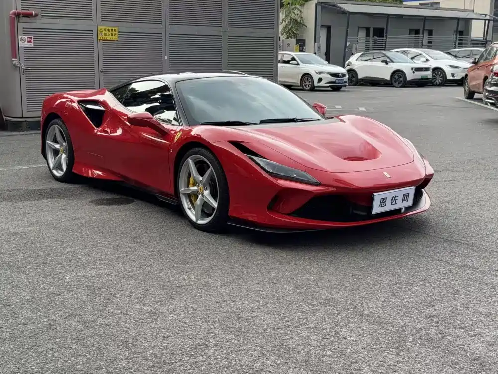 Ferrari F8 2022 — фото 3