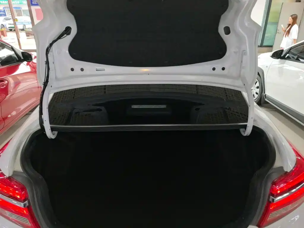 Toyota Vios 2019 — фото 19