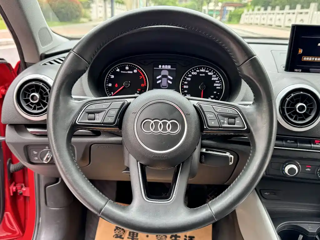 Audi A3 2017 — фото 13