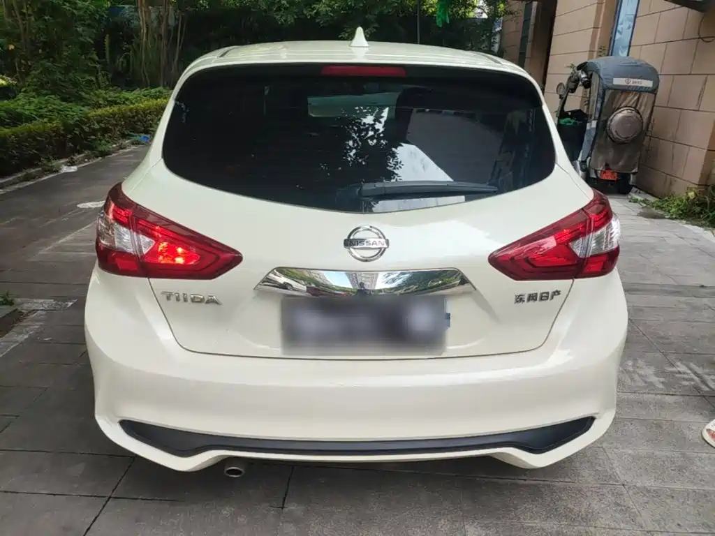 Nissan Tiida 2021