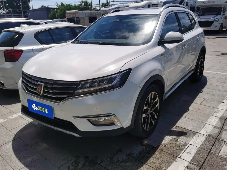 Roewe RX5 2016 — фото 1