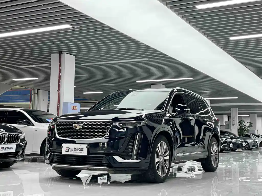 Cadillac XT6 2019 — фото 1