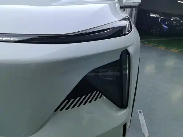 Geely Galaxy L7 2024
