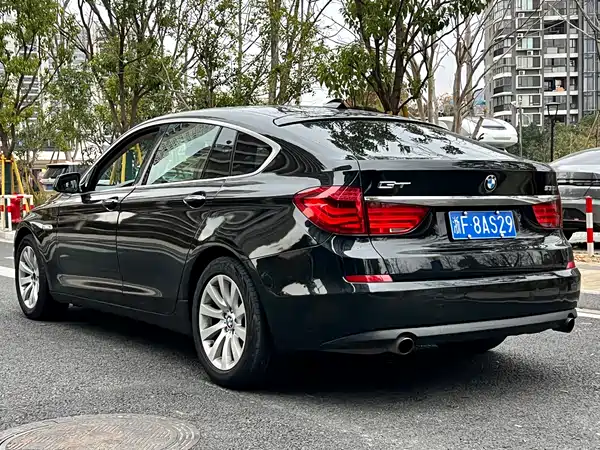 BMW 5 Series GT 2010