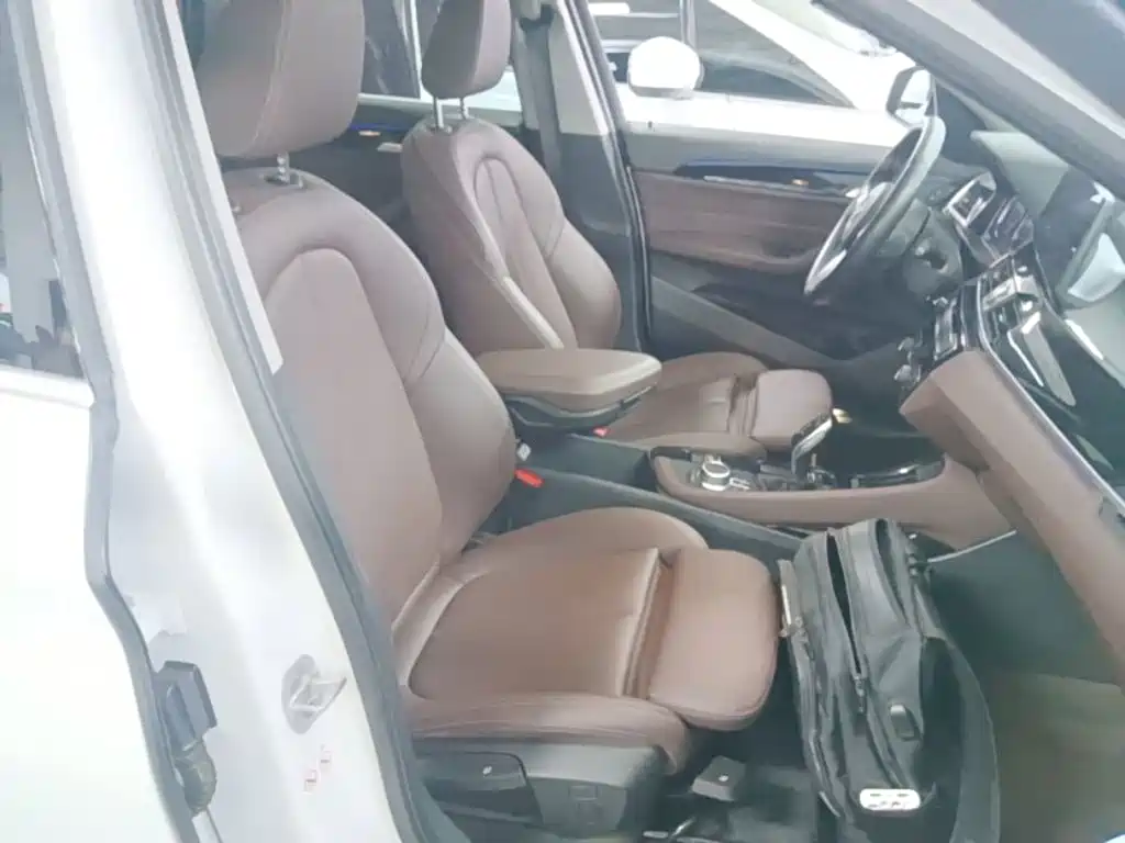 BMW X1 2020 — фото 19