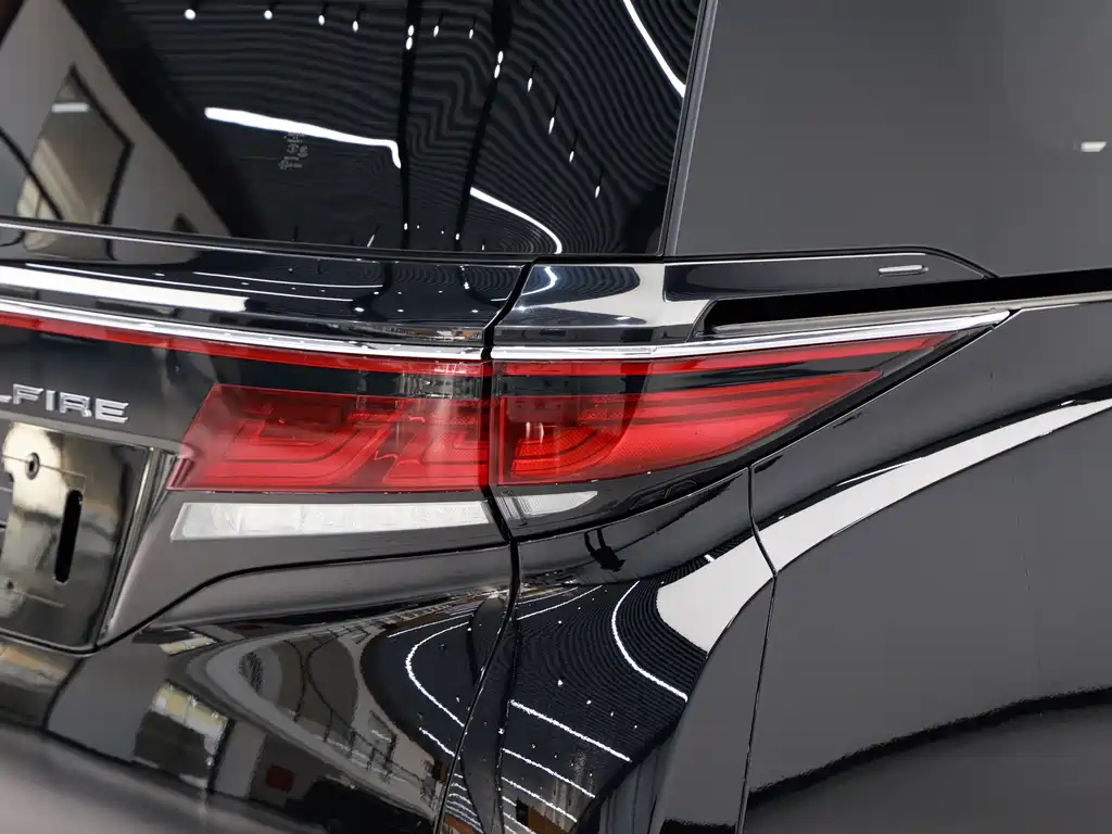 Toyota Vellfire 2024 — фото 22