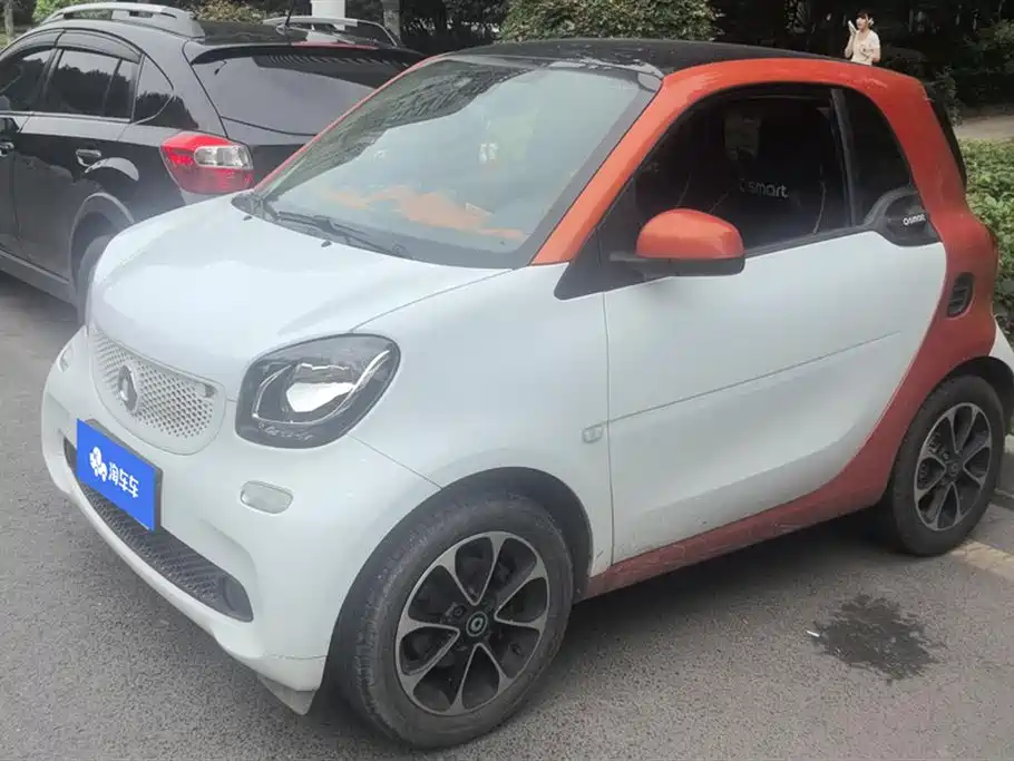 smart Fortwo 2016 — фото 1