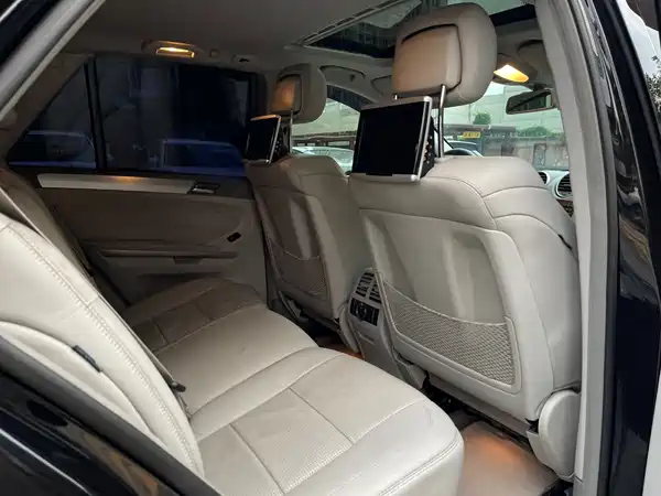 Mercedes-Benz M-Class AMG 2011
