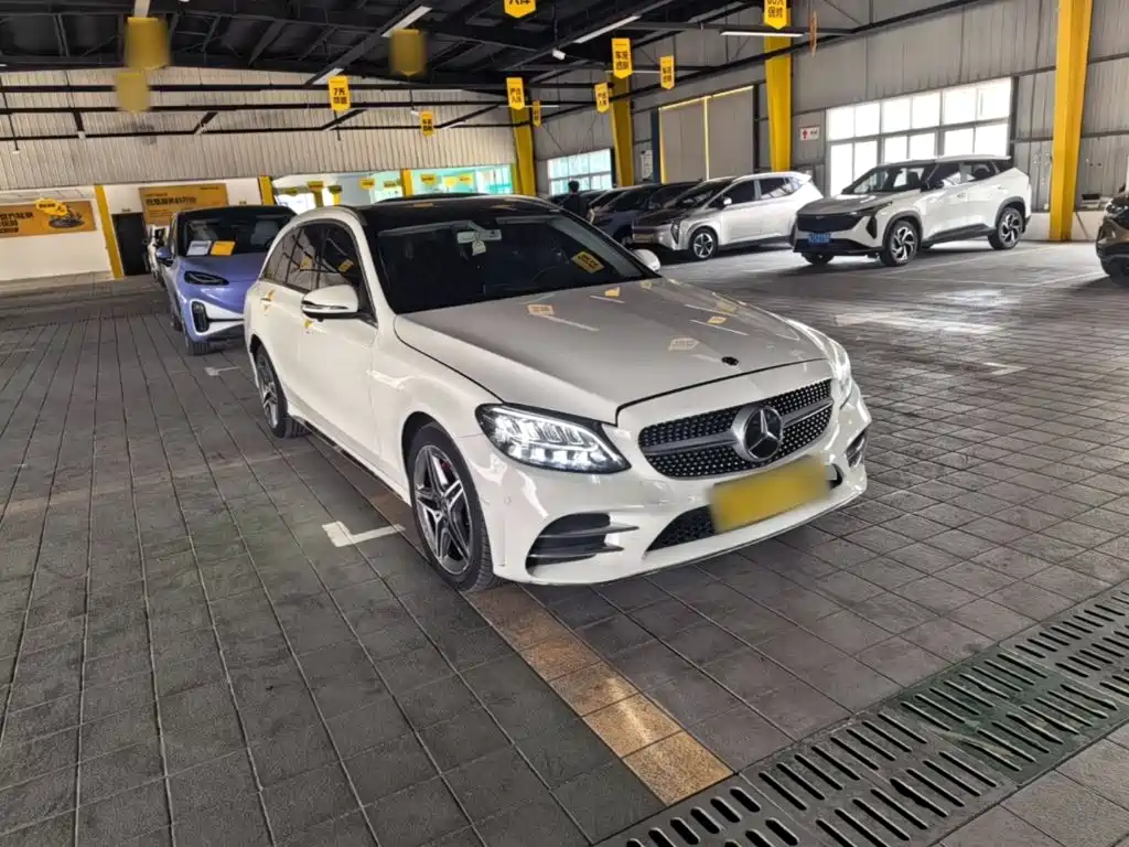 Mercedes-Benz C-Class 2019