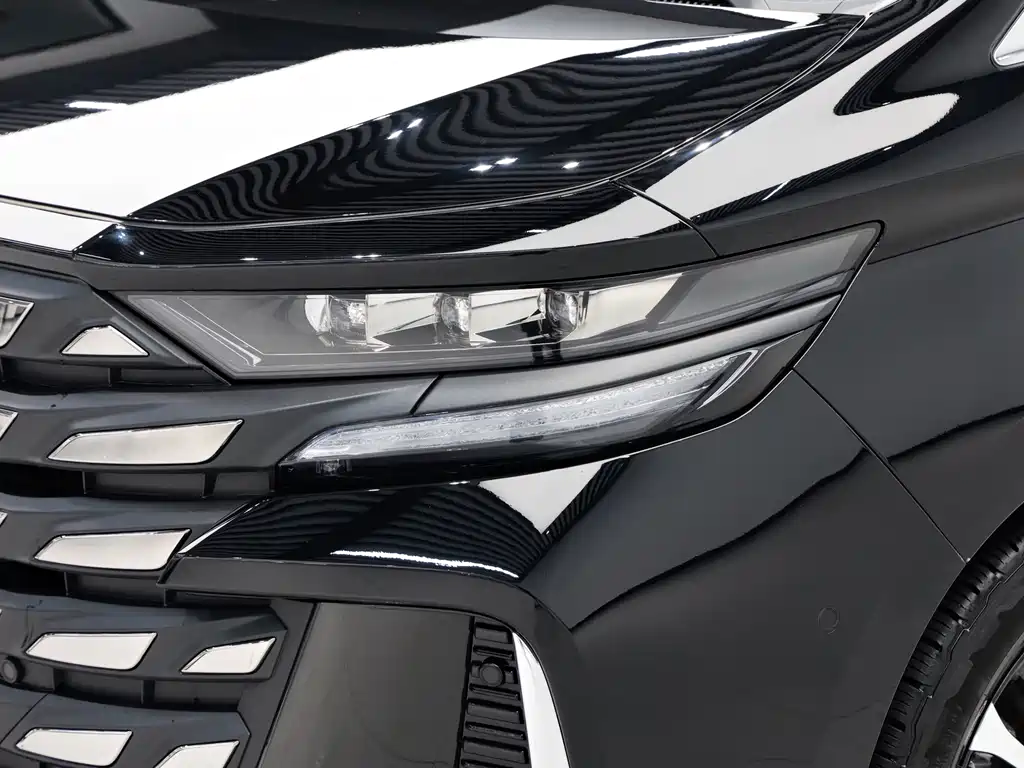 Toyota Vellfire 2024 — фото 4