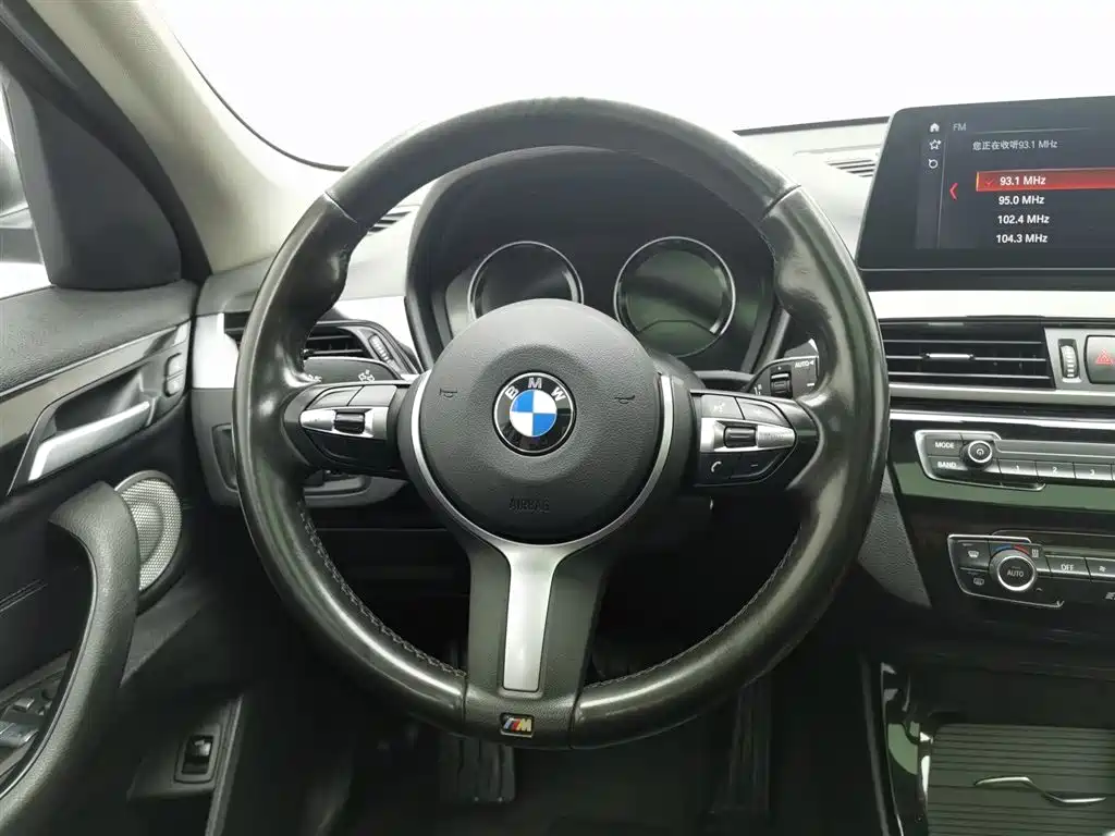 BMW X1 2020 — фото 11