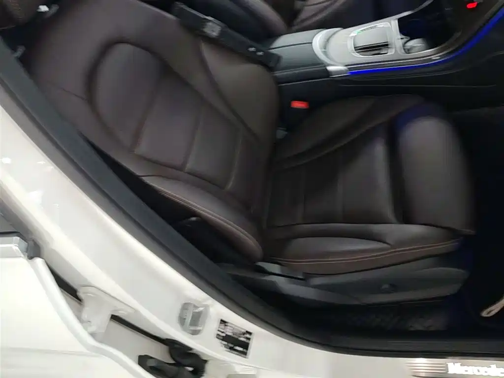 Mercedes-Benz GLC 2020 — фото 25