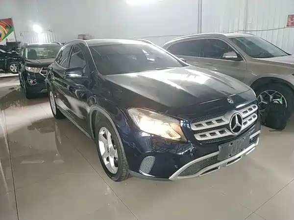 Mercedes-Benz GLA 2018