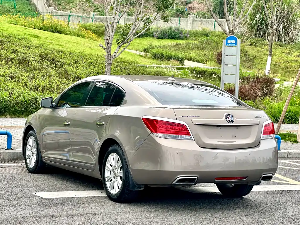 Buick LaCrosse 2013 — фото 6