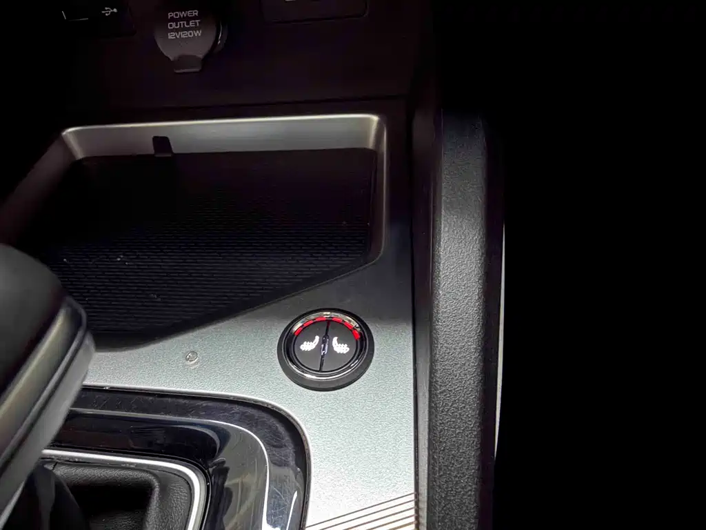 Geely Emgrand L 2022 — фото 10