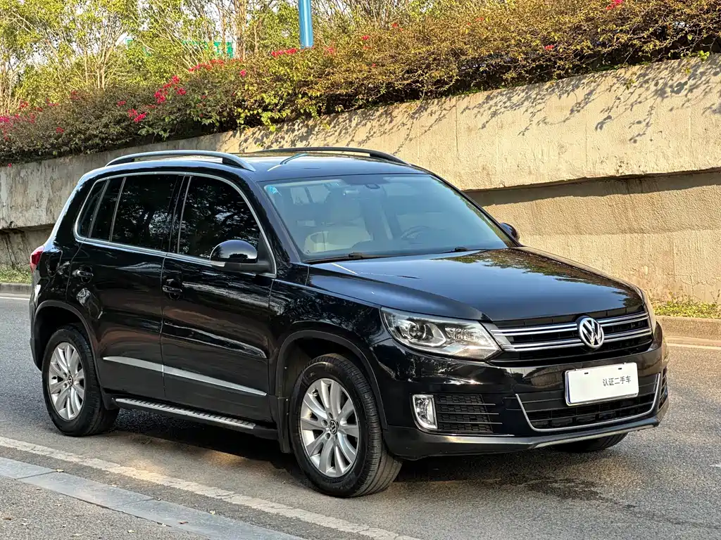 Volkswagen Tiguan 2015 — фото 3