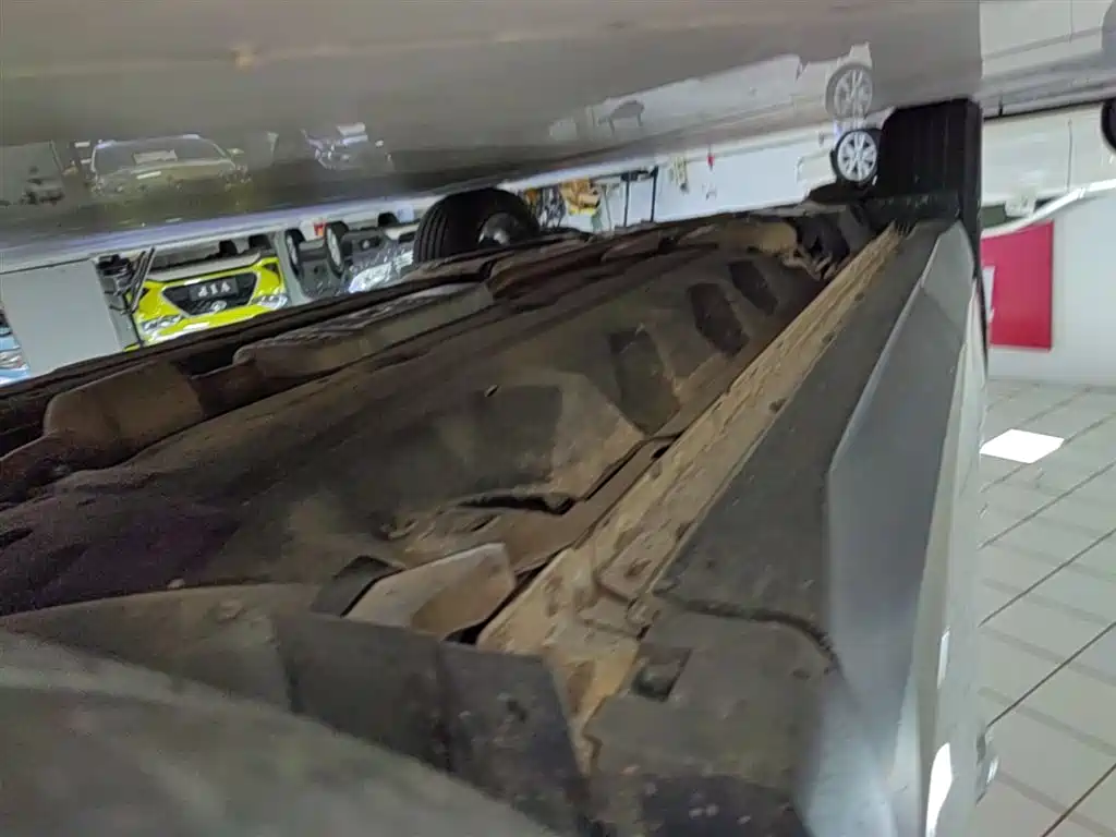 Ford Edge 2020 — фото 21