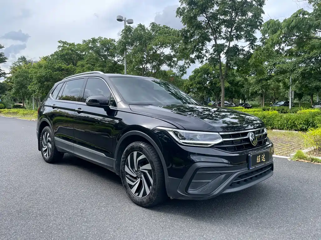 Volkswagen Tiguan L 2025