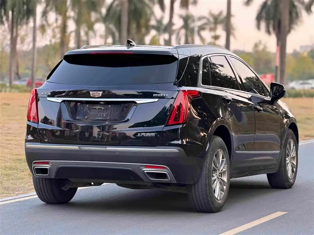 Cadillac XT5 2022 — фото 22