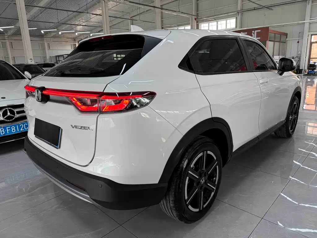 Honda Vezel 2023 — фото 4