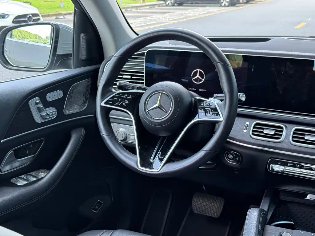 Mercedes-Benz GLE 2023 — фото 11
