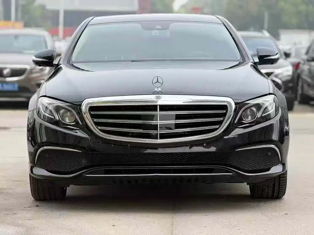 Mercedes-Benz E-Class 2017 — фото 2