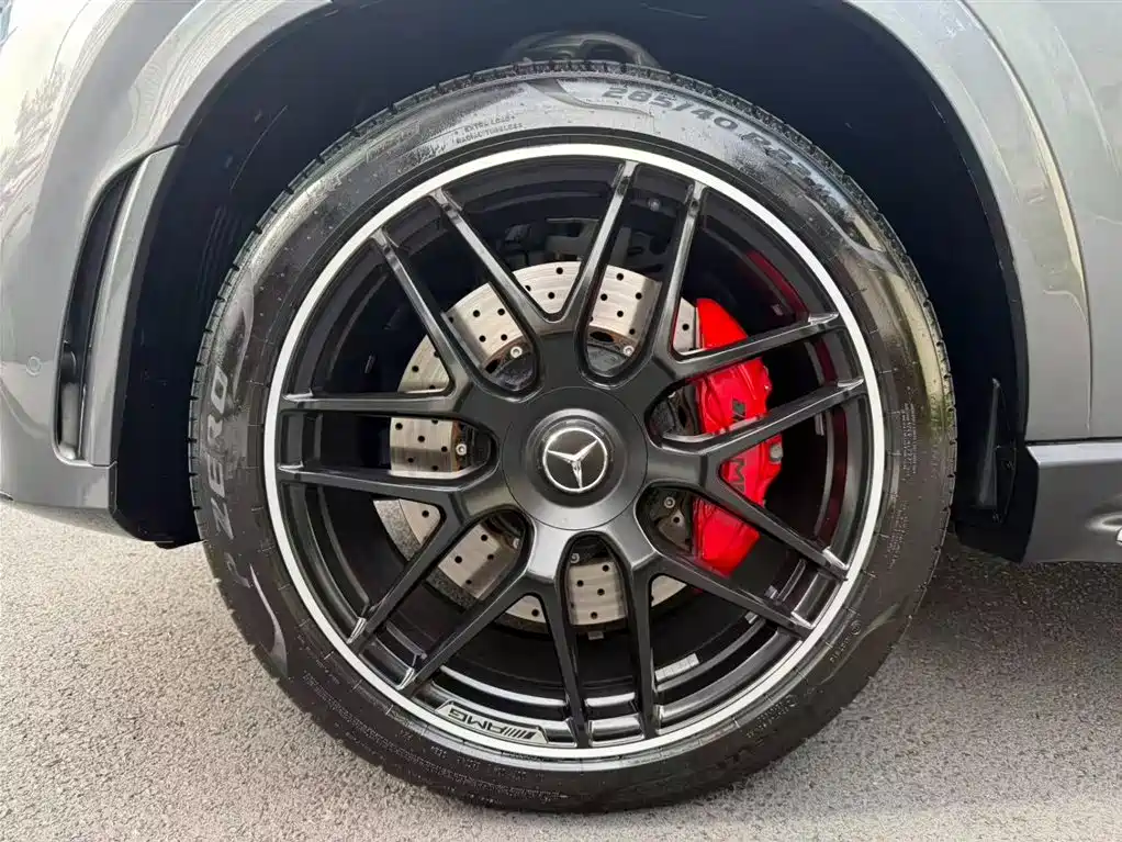 Mercedes-Benz GLE Coupe AMG 2022 — фото 12