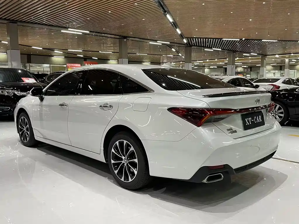 Toyota Avalon 2022 — фото 12