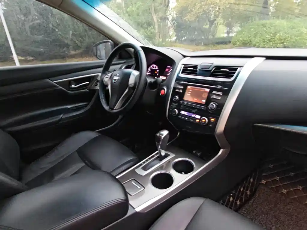 Nissan Teana 2015 — фото 20