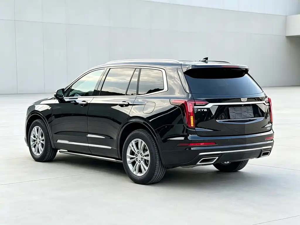 Cadillac XT6 2020 — фото 5