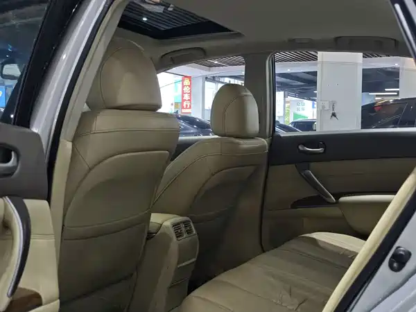 Nissan Teana 2013