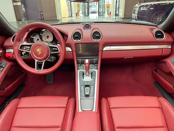 Porsche 718 2025