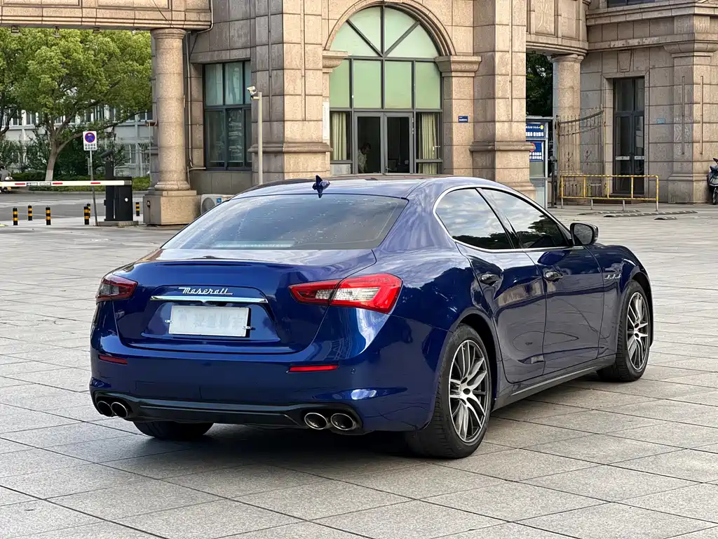 Maserati Ghibli 2018 — фото 7