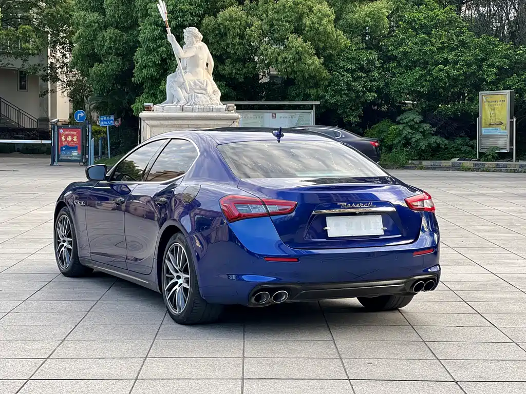 Maserati Ghibli 2018 — фото 9