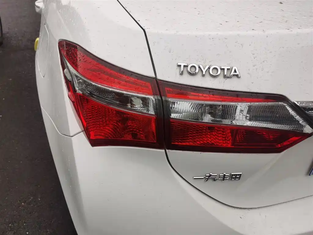 Toyota Corolla 2019 — фото 9