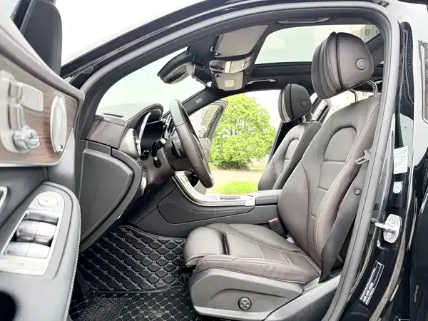 Mercedes-Benz GLC 2021