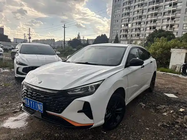 Dongfeng Yixuan 2022