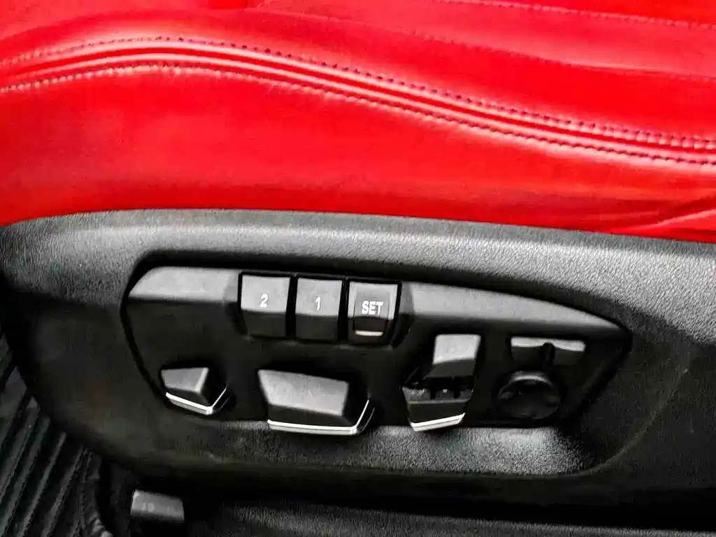 BMW X5 M 2016 — фото 18