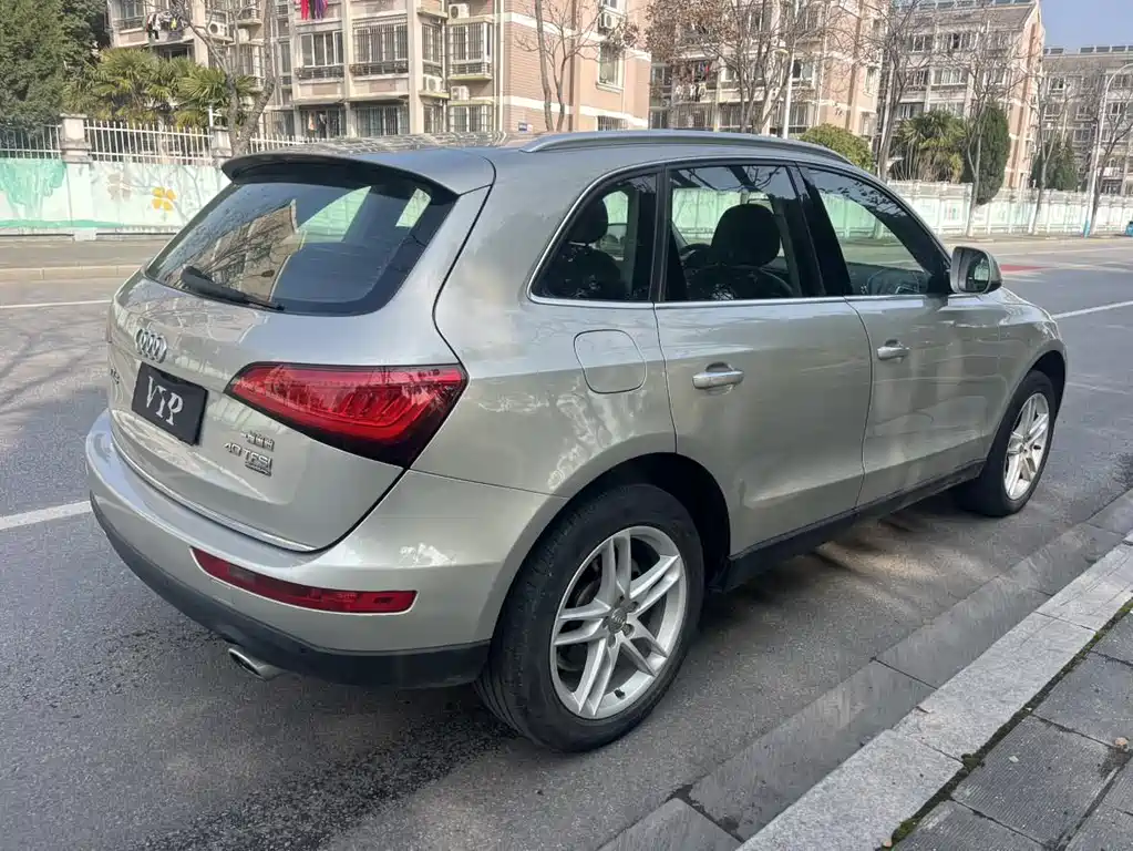 Audi Q5 2016 — фото 6