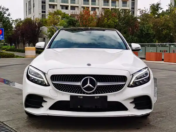 Mercedes-Benz C-Class 2021