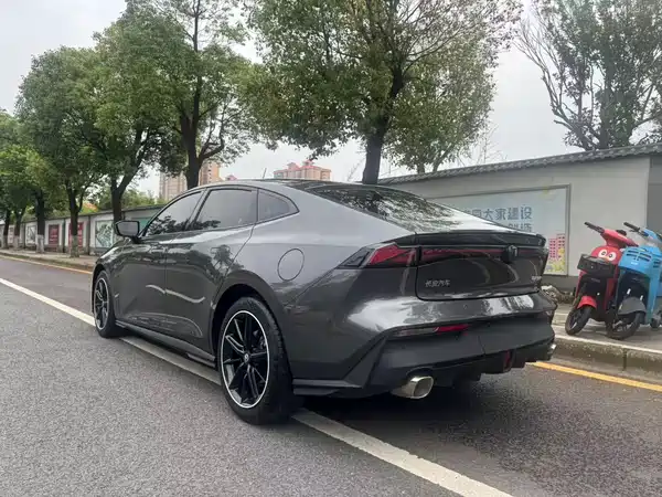 Changan UNI-V 2023