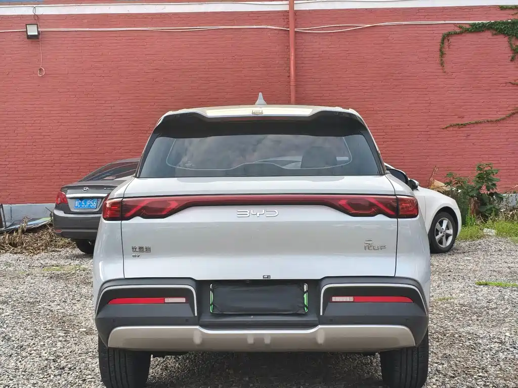 BYD Yuan UP 2024