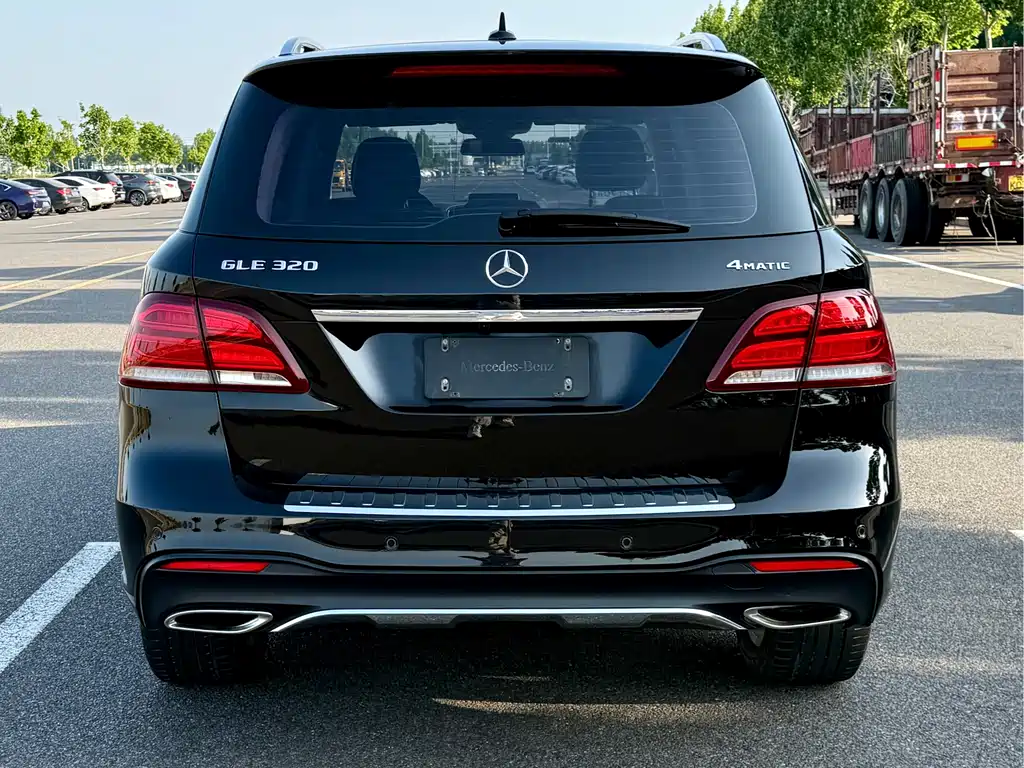 Mercedes-Benz GLE 2018 — фото 8