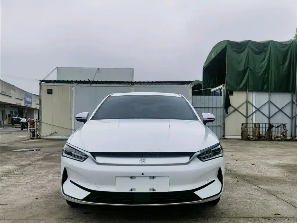 BYD Qin PLUS 2023 — фото 2