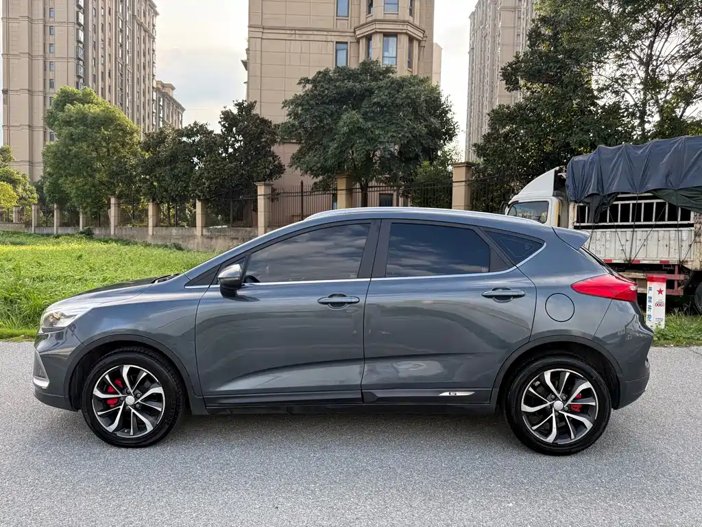 Geely Emgrand GS 2019 — фото 6