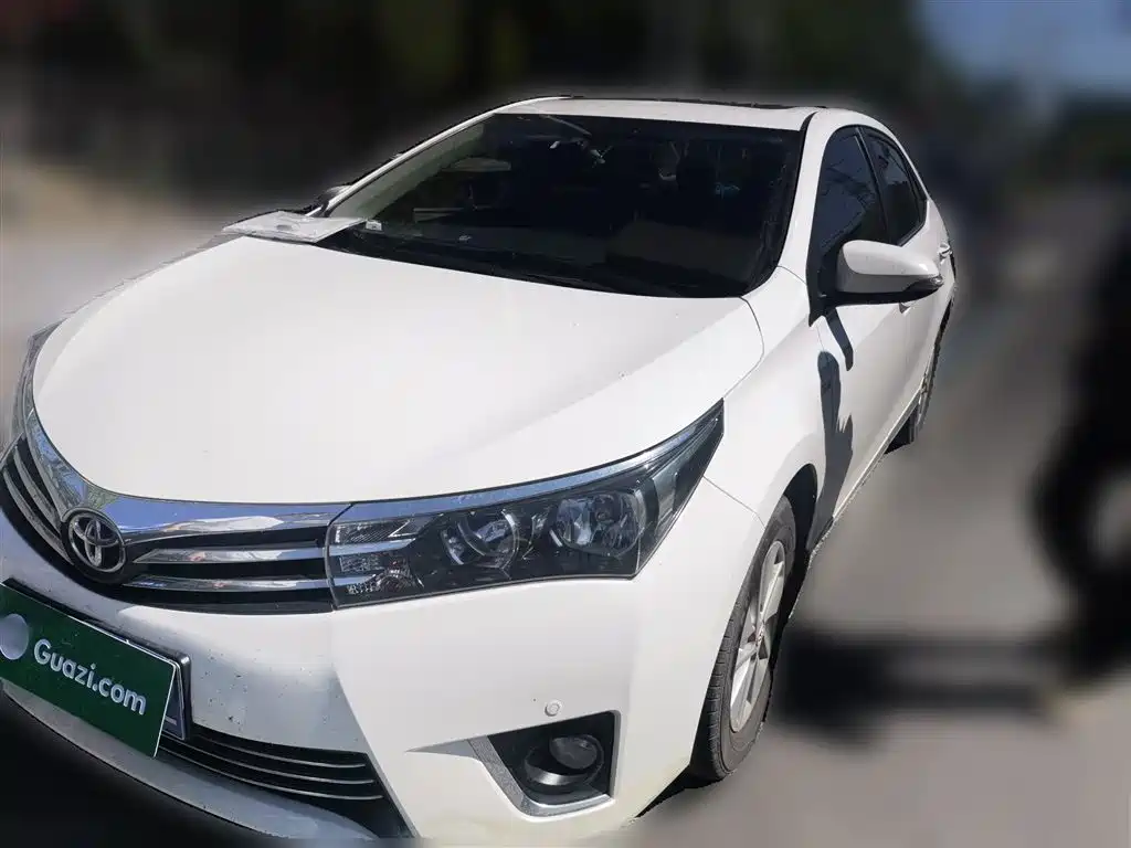 Toyota Corolla 2016 — фото 1