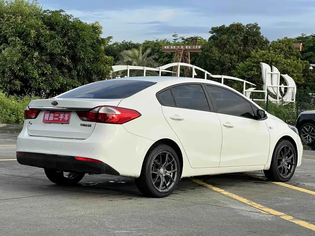 Kia K3 2017