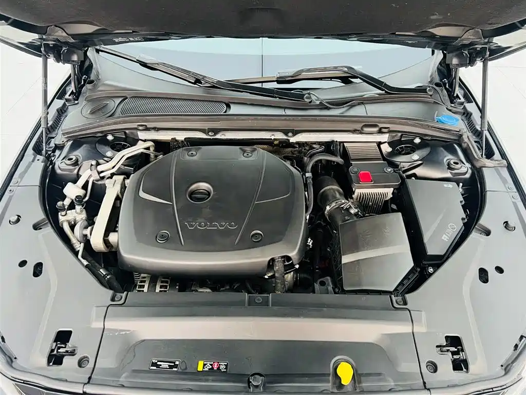 Volvo S90 2019 — фото 14