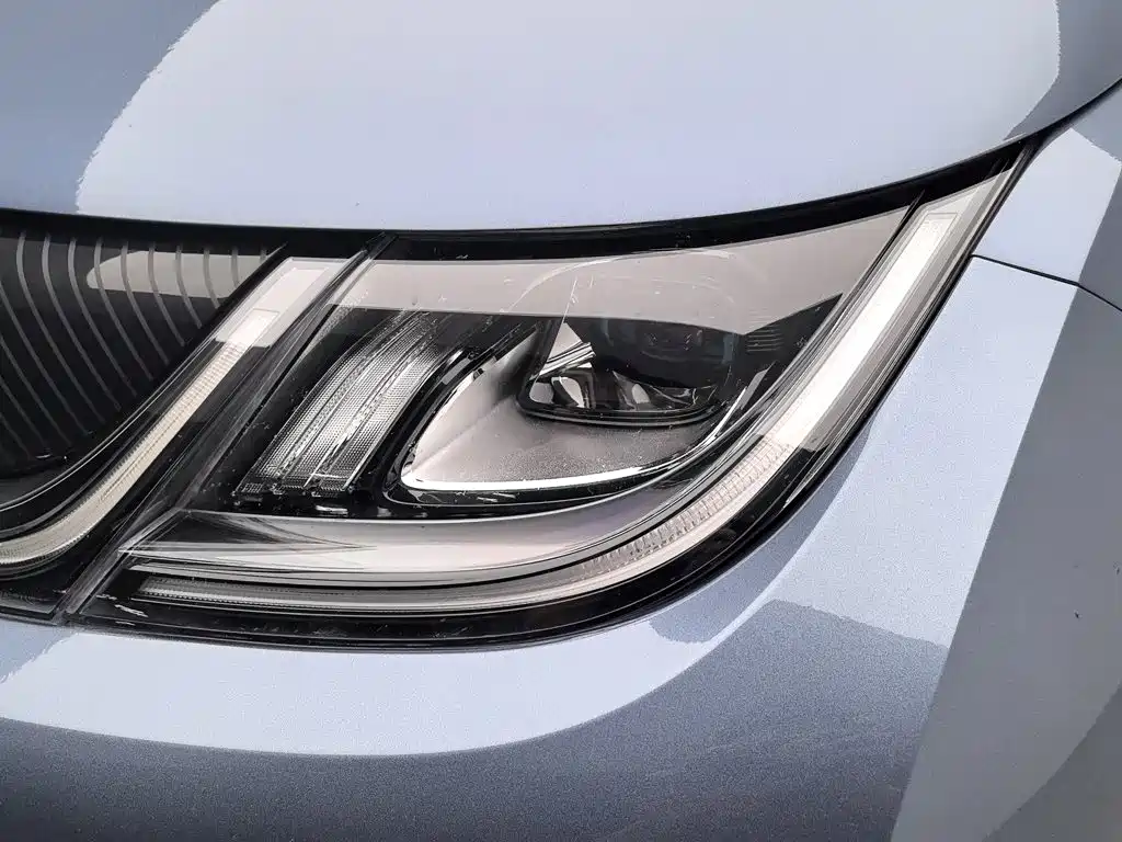 BYD Dolphin 2026